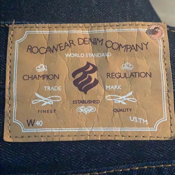 RocaWear Denim Company 5 Pkt Flat Front Shorts W40 - Picture 10 of 10